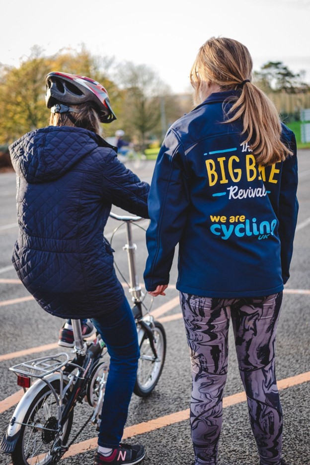 Adult cycling confidence training